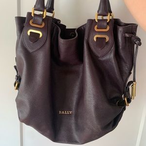Bally Handbag Eggplant color very good condition